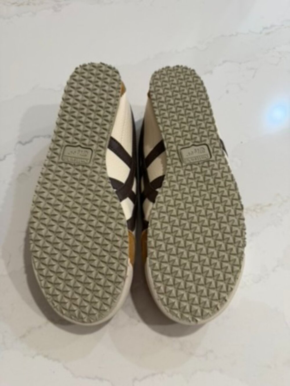 Onitsuka Tiger Mexico 66 | Cream / Licorice Brown | Size 7 - Picture 5 of 6